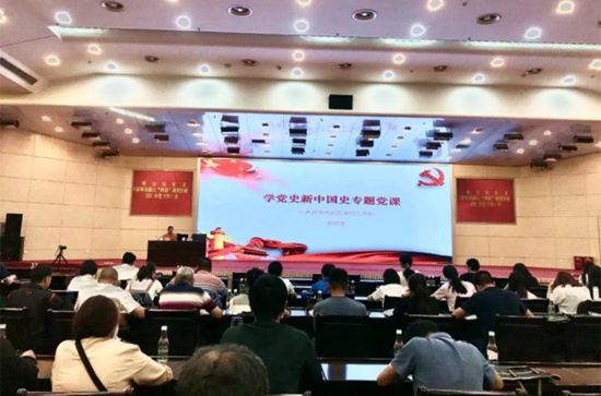 公司黨支部參加高新區(qū)"兩新"組織黨委“萬(wàn)名黨員進(jìn)黨?！迸嘤?xùn)班